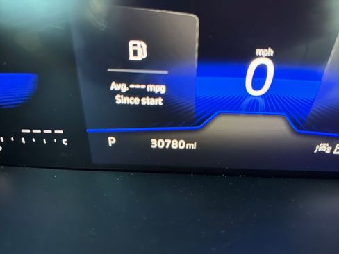 Certified 2024 Volkswagen Taos S FWD image 20