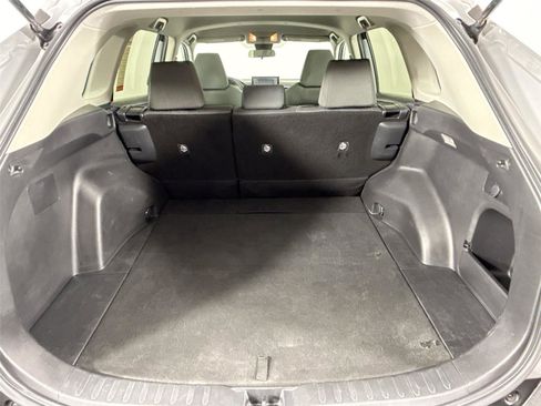 Used 2021 Toyota RAV4 XLE image 34