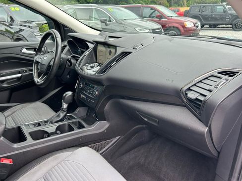 Used 2017 Ford Escape Titanium FWD image 8