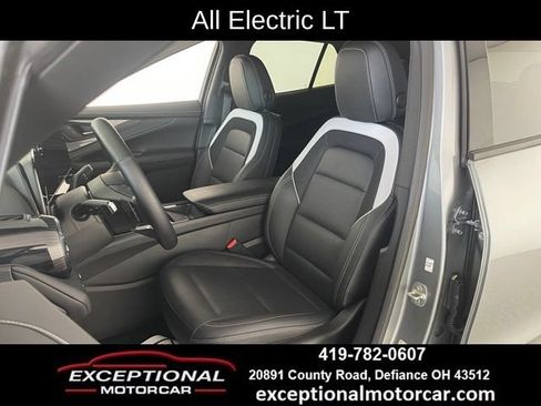 Used 2024 Chevrolet Blazer EV LT AWD/4WD image 33