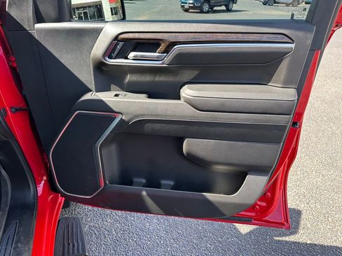 Used 2024 GMC Sierra 1500 Elevation w/ LPO, Elevation Black Package image 22