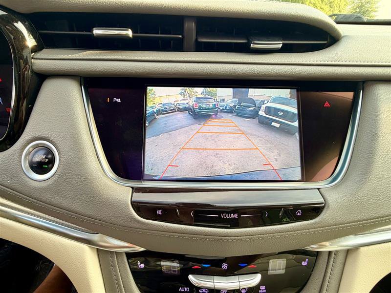 Used 2017 Cadillac XT5 Luxury w/ Driver Awareness Package FWD image 21
