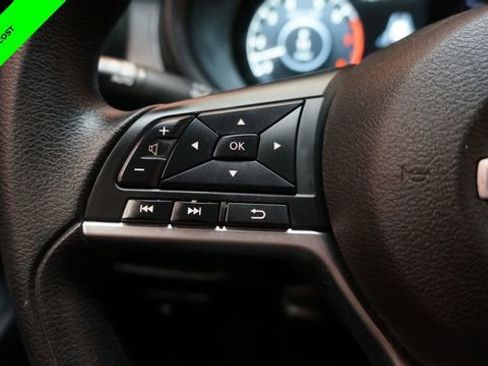 Used 2023 Nissan Kicks SV FWD image 23