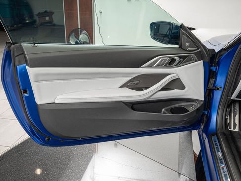 Used 2026 BMW M4 Coupe RWD image 25