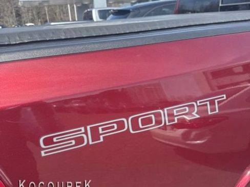 Used 2020 RAM 1500 Laramie w/ Sport Appearance Package AWD/4WD image 8