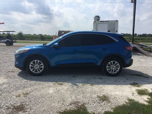 Used 2021 Ford Escape SE FWD image 6
