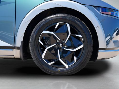 Certified 2023 Hyundai Ioniq 5 Limited RWD image 9