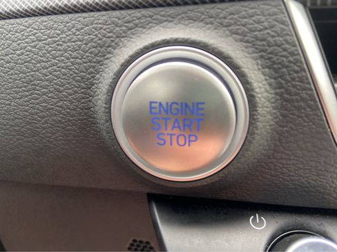 Used 2025 Hyundai Sonata Limited FWD image 34