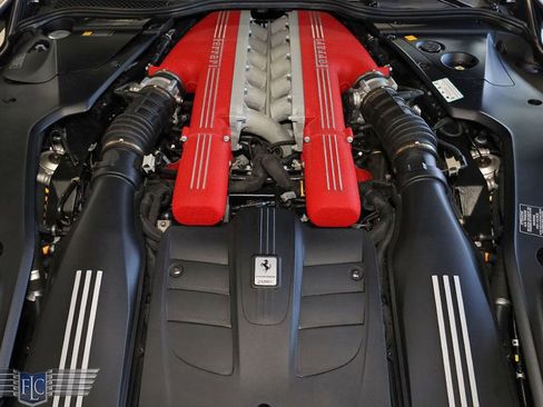 Used 2016 Ferrari F12 Berlinetta image 40