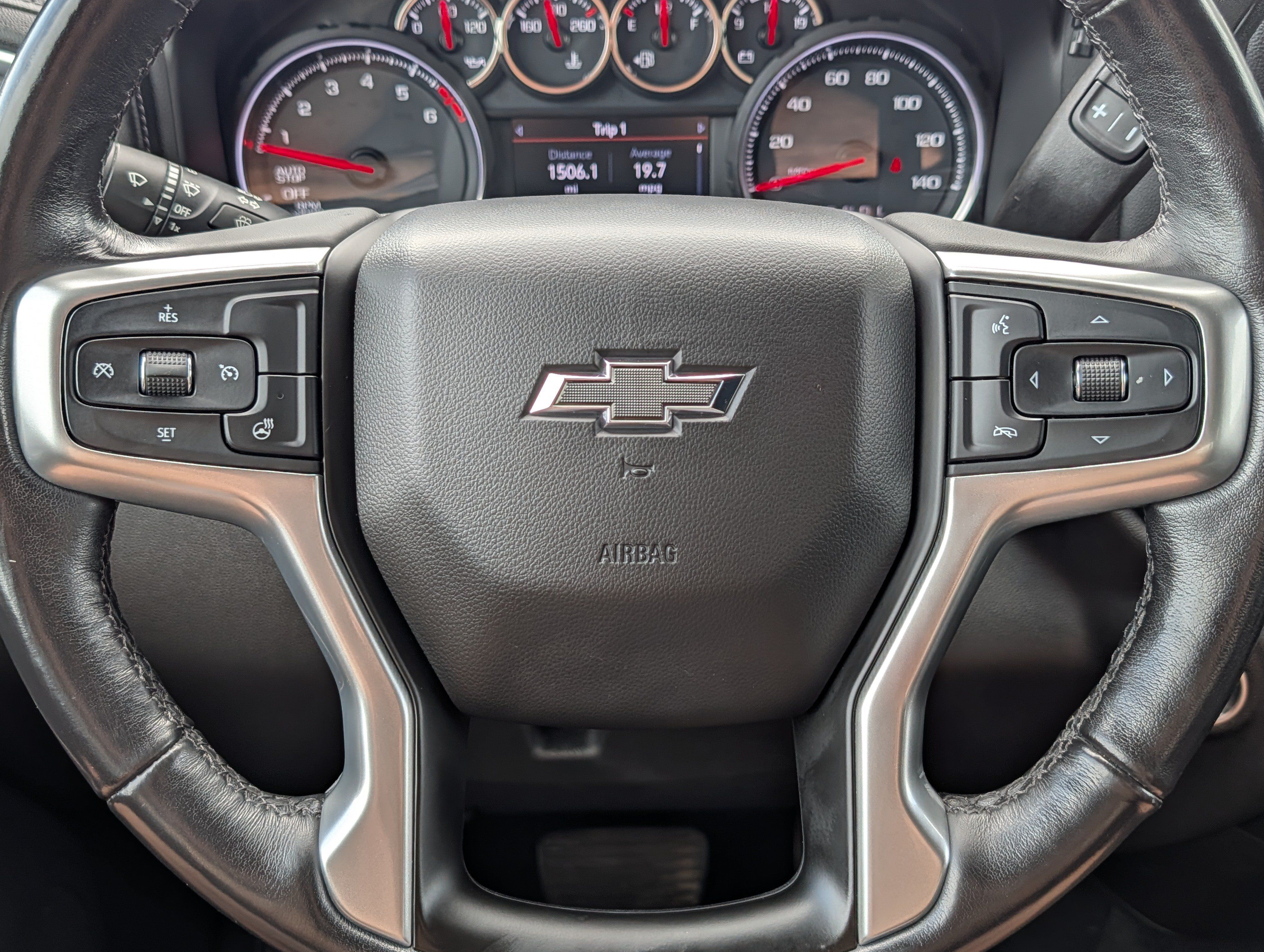 Used 2020 Chevrolet Silverado 1500 RST AWD/4WD image 25