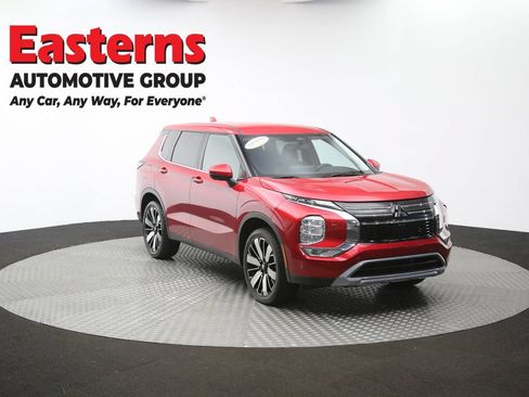 Used 2025 Mitsubishi Outlander SE AWD/4WD image 51