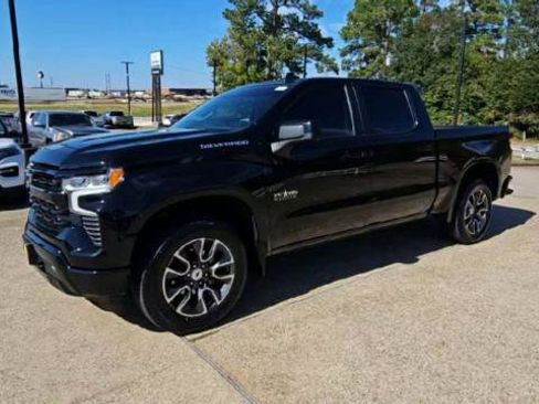 Certified 2024 Chevrolet Silverado 1500 RST w/ Texas Edition Plus image 4