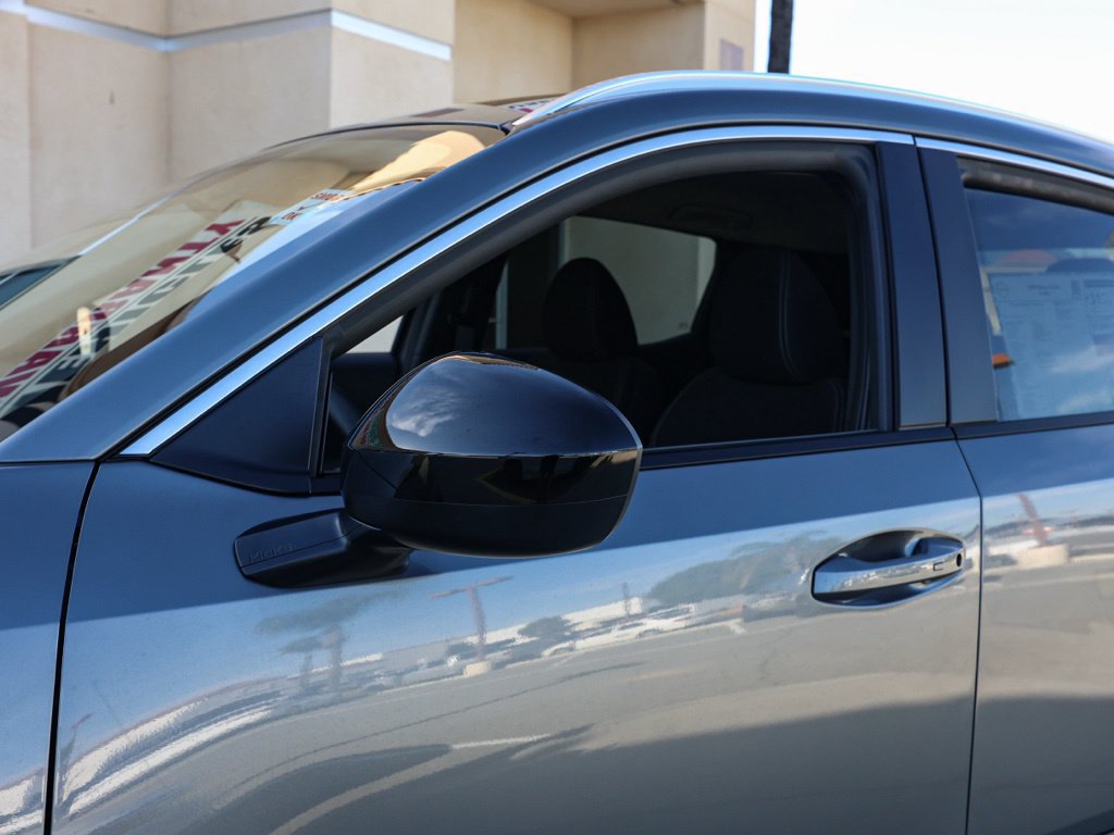 Used 2026 Nissan Kicks SV FWD image 13