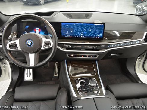 Used 2024 BMW X5 xDrive50e w/ M Sport Package image 16