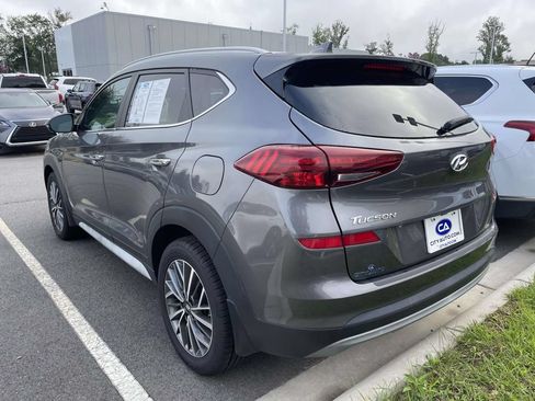 Used 2021 Hyundai Tucson Limited FWD image 3