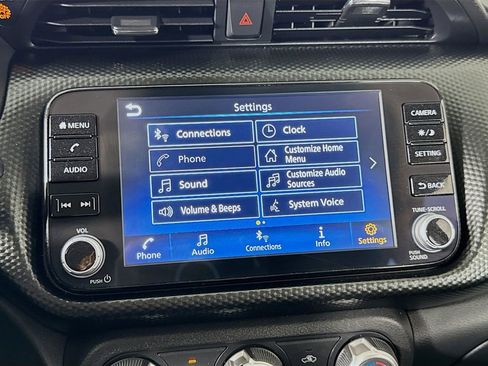 Used 2023 Nissan Kicks SV FWD image 33