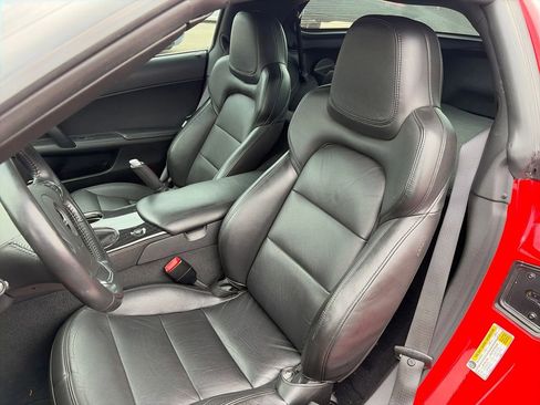 Used 2012 Chevrolet Corvette Coupe w/ 2LT Preferred Equipment Group RWD image 26