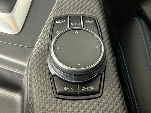 Used 2017 BMW M2 RWD image 18