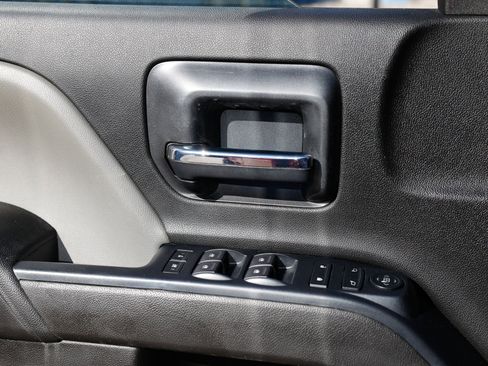 Used 2019 Chevrolet Silverado 1500 Custom w/ Custom Convenience Package image 41