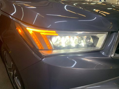 Used 2017 Acura MDX SH-AWD w/ Advance Package image 35