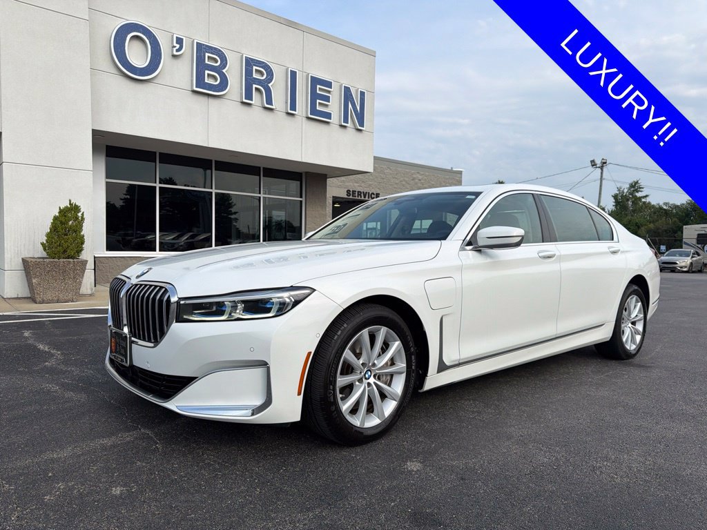 Used 2020 BMW 745e xDrive AWD/4WD image 1