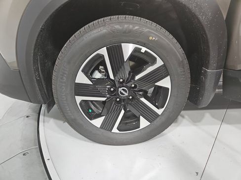 New 2026 Nissan Kicks SV w/ SV Premium Package AWD/4WD image 26