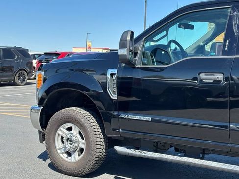Used 2017 Ford F250 XLT w/ XLT Value Package AWD/4WD image 6