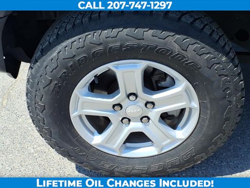 Used 2019 Jeep Wrangler Unlimited Sport S AWD/4WD image 9
