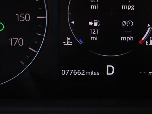 Used 2020 Land Rover Range Rover Velar S image 37