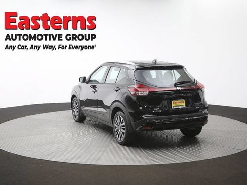 Used 2023 Nissan Kicks SV FWD image 63