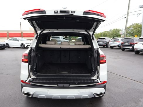 Used 2023 BMW X5 xDrive40i w/ Executive Package AWD/4WD image 22