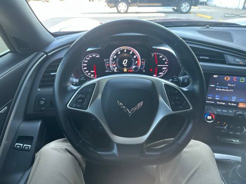Used 2017 Chevrolet Corvette Stingray Coupe w/ Z51 1LT RWD image 10