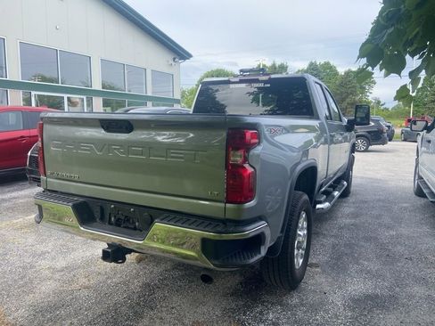 Used 2025 Chevrolet Silverado 2500 LT w/ Convenience Package AWD/4WD image 5