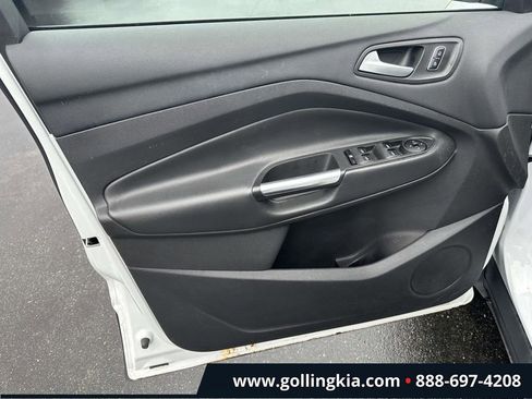 Used 2016 Ford Escape SE w/ Equipment Group 201A image 15