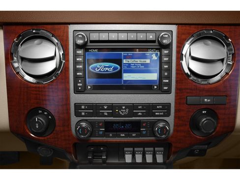 Used 2015 Ford F250 Lariat w/ Chrome Package AWD/4WD image 19
