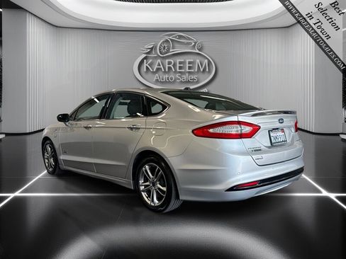 Used 2015 Ford Fusion Energi Titanium FWD image 7