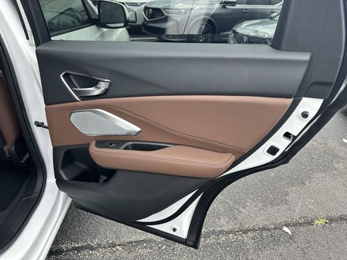 Certified 2023 Acura RDX FWD w/ Technology Package image 18