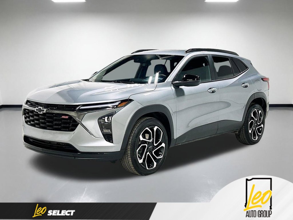 Used 2025 Chevrolet Trax RS w/ Sunroof Package FWD image 1