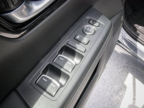Used 2026 Honda CR-V Sport Touring image 15