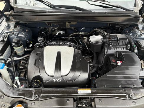 Used 2011 Hyundai Santa Fe Limited w/ Navigation Pkg 4 image 36