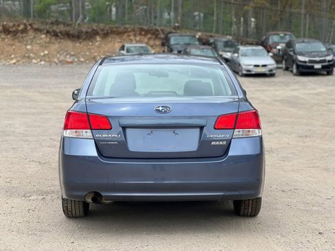 Used 2014 Subaru Legacy 2.5i AWD/4WD image 5