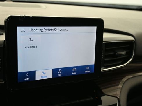 Used 2023 Ford Explorer Limited AWD/4WD image 30