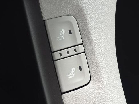 Used 2019 GMC Acadia SLT FWD image 21