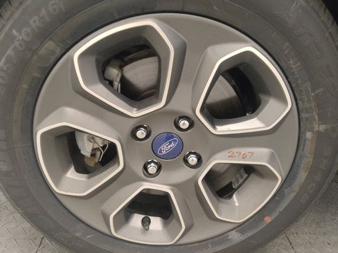 Used 2020 Ford EcoSport S FWD image 31