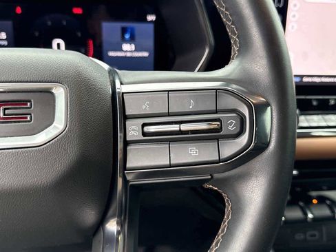 Used 2024 GMC Canyon AT4 w/ Technology Package image 23