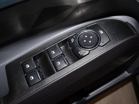 New 2026 Ford Maverick XL image 10