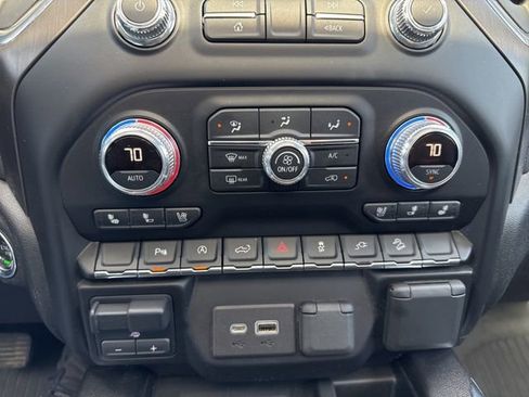 Used 2021 GMC Sierra 1500 AT4 w/ AT4 Premium Package image 22
