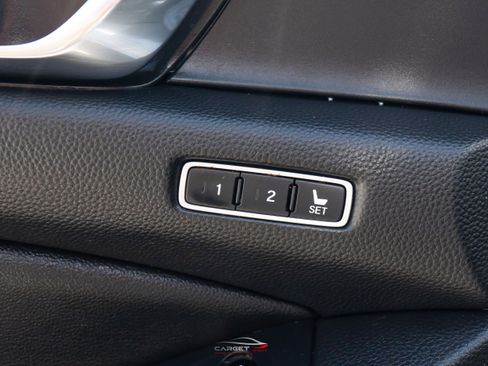 Used 2019 Honda Accord Touring image 40