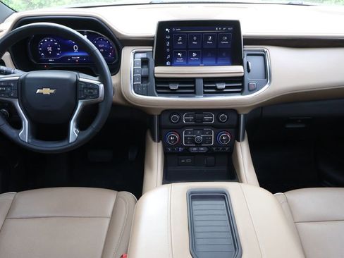 Used 2023 Chevrolet Tahoe Premier w/ Max Trailering Package AWD/4WD image 18