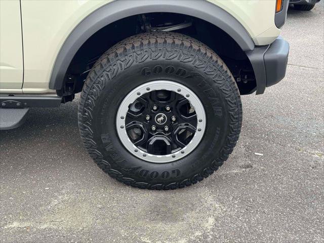 Used 2026 Ford Bronco Badlands AWD/4WD image 9